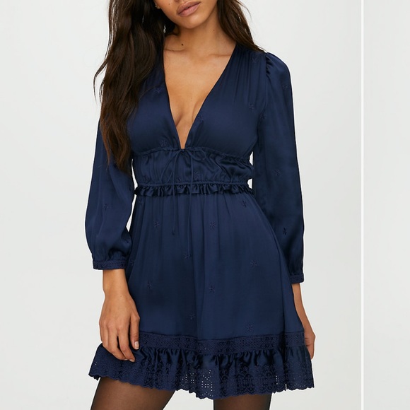 NWOT Aritzia dress - Picture 1 of 9